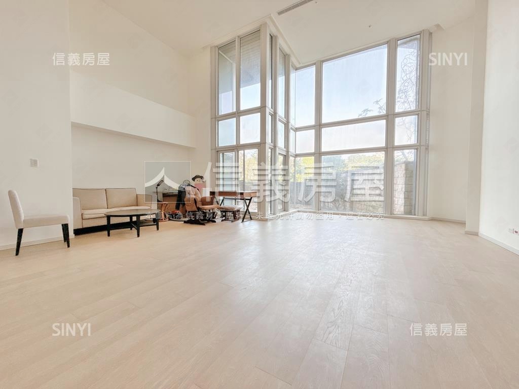 萬通一樓庭院戶挑高樓中樓房屋室內格局與周邊環境