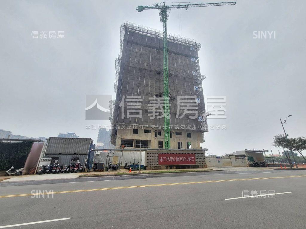 啵！大亮波波預售有車位房屋室內格局與周邊環境