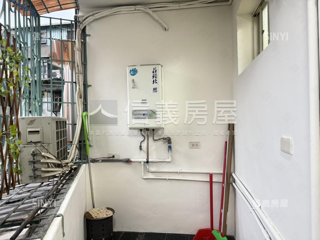 中和站典雅公寓二樓房屋室內格局與周邊環境