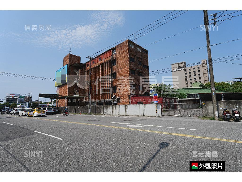 中壢台一線邊間面寬透店房屋室內格局與周邊環境