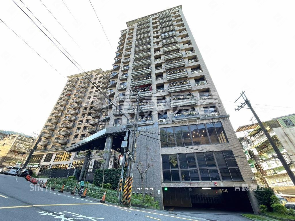 溫馨暖暖三房雙車位房屋室內格局與周邊環境