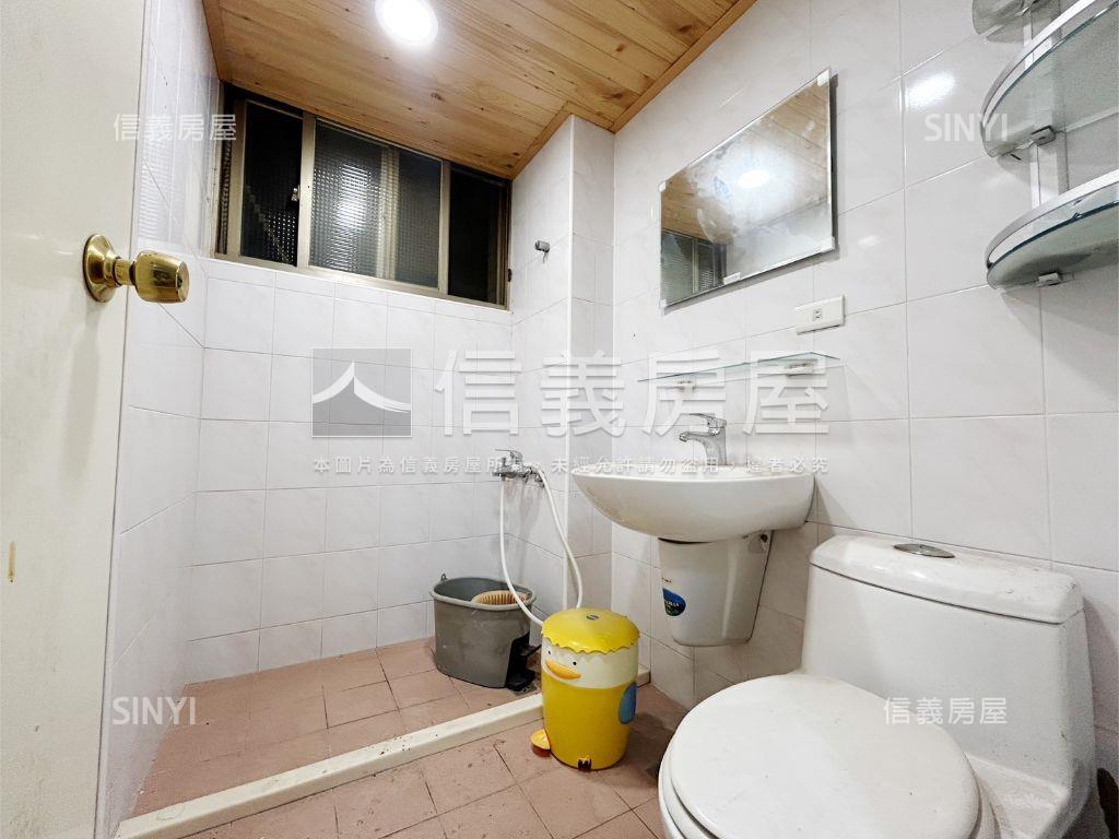 三民國小前方正三房房屋室內格局與周邊環境