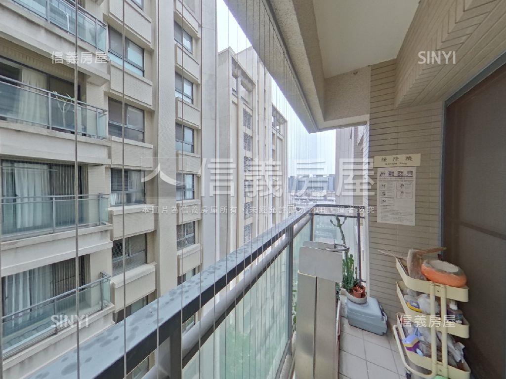 六月微風。優質兩房車位房屋室內格局與周邊環境