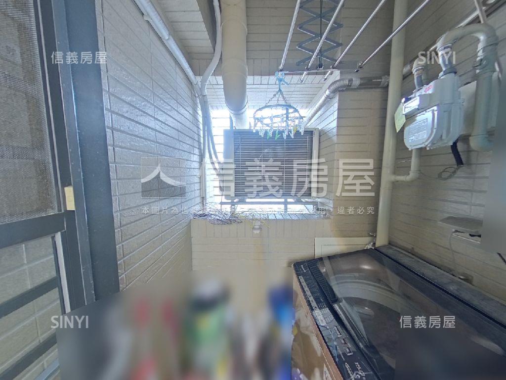 六月微風。優質兩房車位房屋室內格局與周邊環境