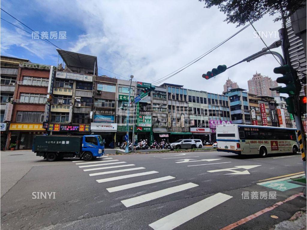 北新路透天金店面房屋室內格局與周邊環境