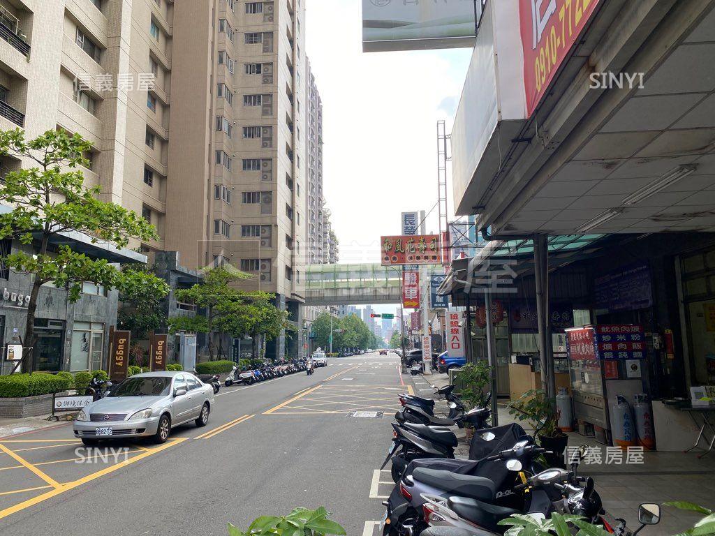 森之店．大墩路大面寬店面房屋室內格局與周邊環境