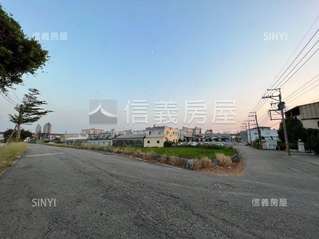台中港關連工業用地房屋室內格局與周邊環境