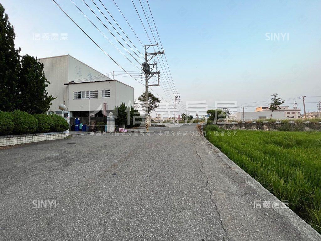 台中港關連工業用地房屋室內格局與周邊環境