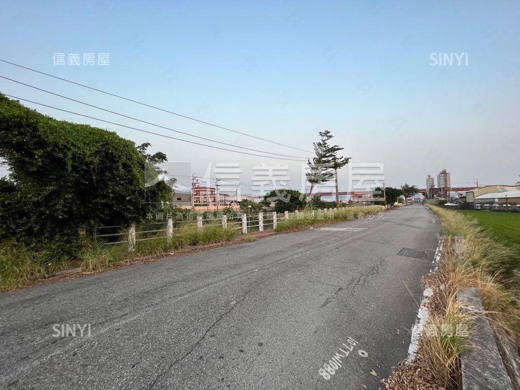 台中港關連工業用地房屋室內格局與周邊環境