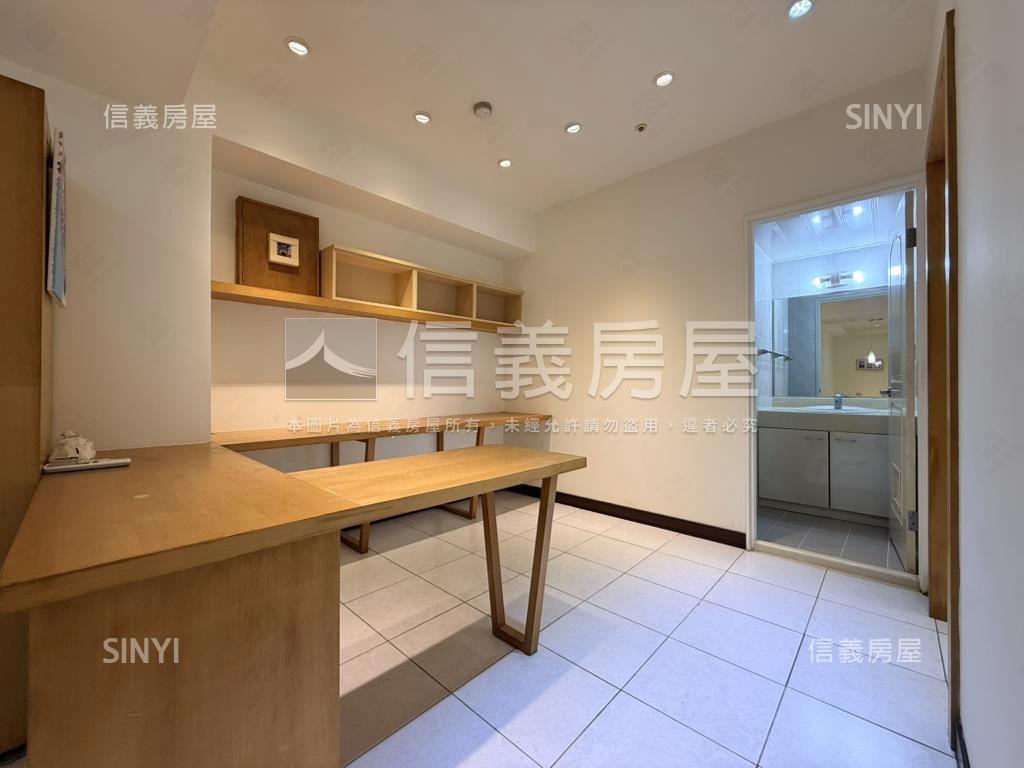 首選⭐汐科站旁｜次高靓房房屋室內格局與周邊環境