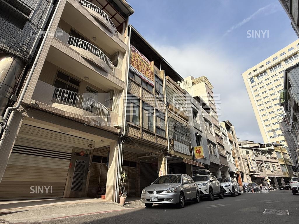 南台橫路面寬翻新透天房屋室內格局與周邊環境