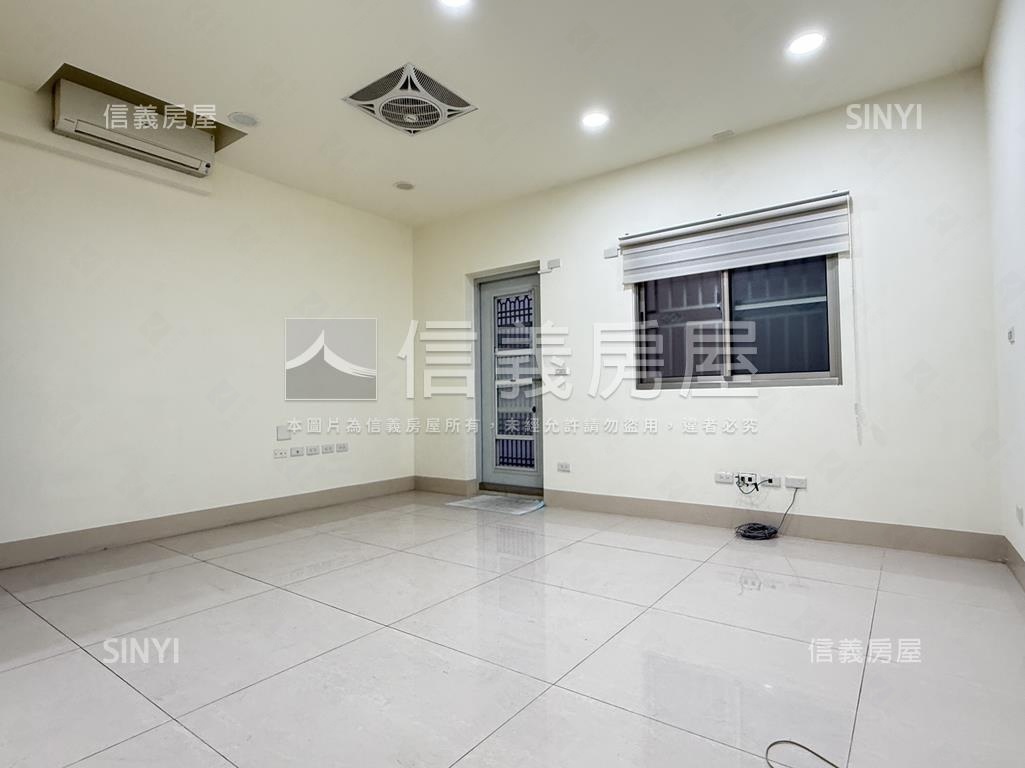 南台橫路面寬翻新透天房屋室內格局與周邊環境