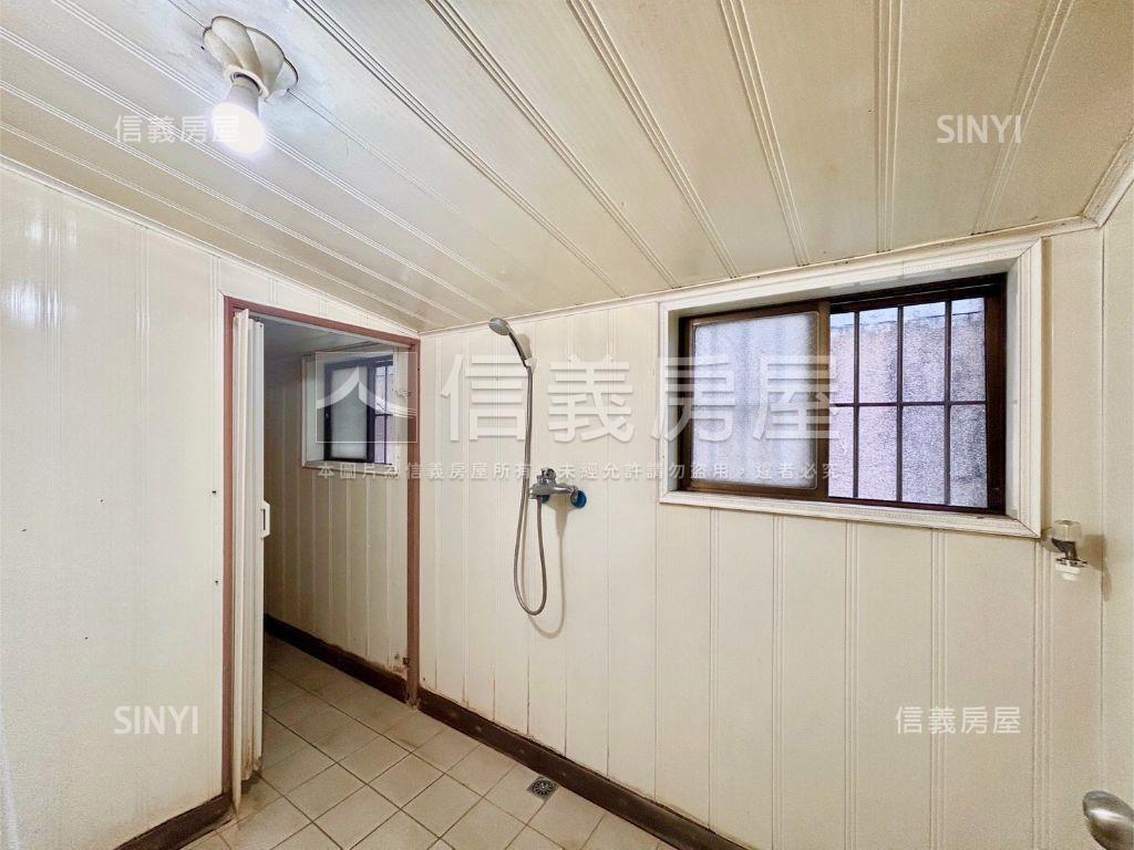 田美三街小資店面１＋２樓房屋室內格局與周邊環境