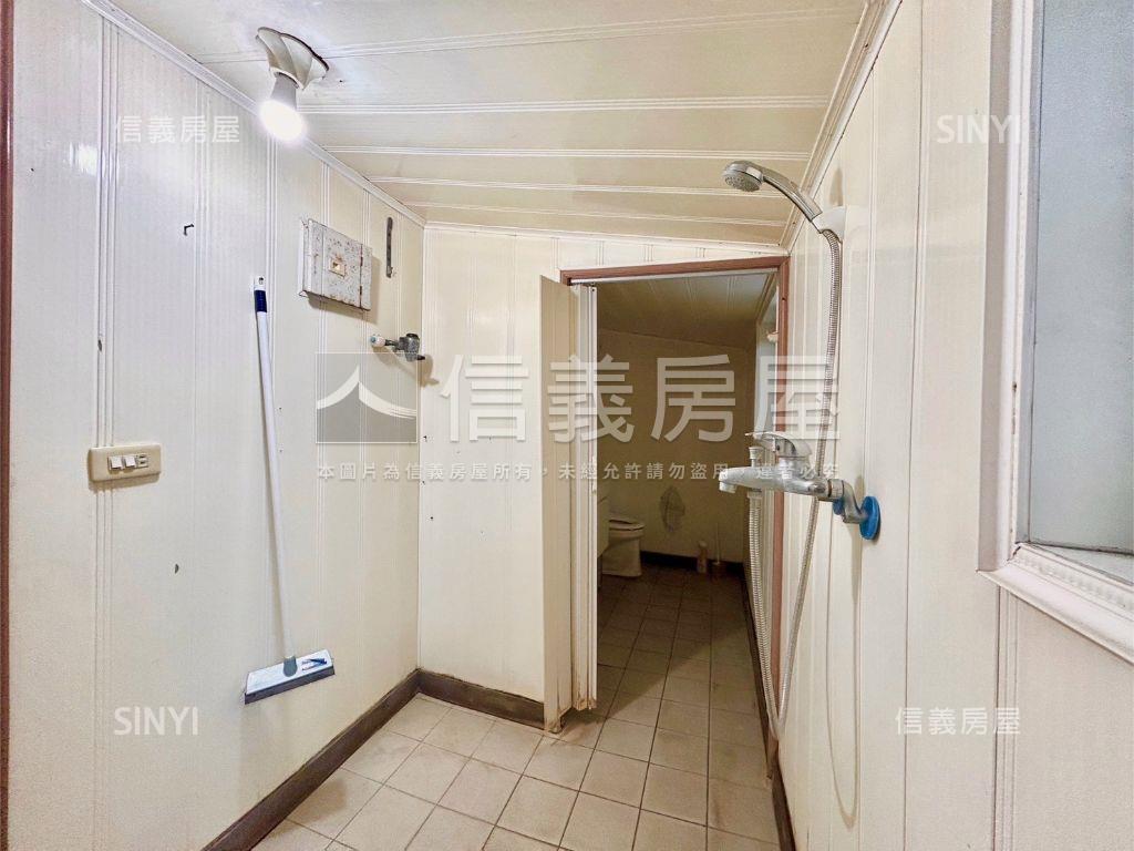 田美三街小資店面１＋２樓房屋室內格局與周邊環境