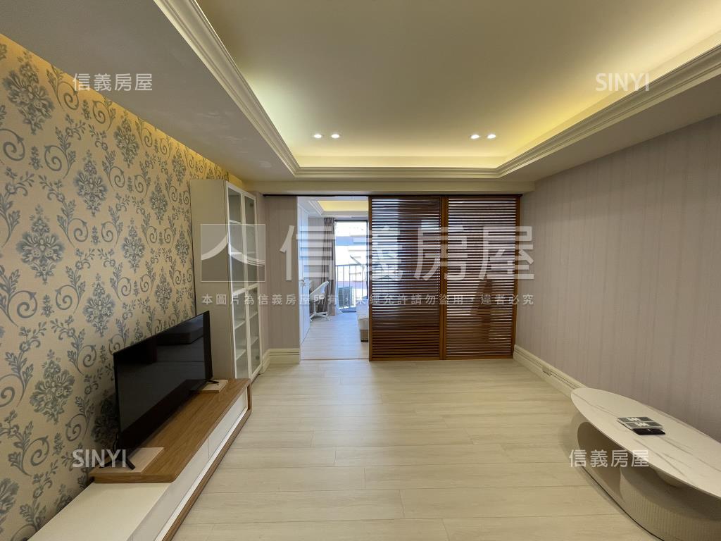 附中設籍精美一房一廳房屋室內格局與周邊環境