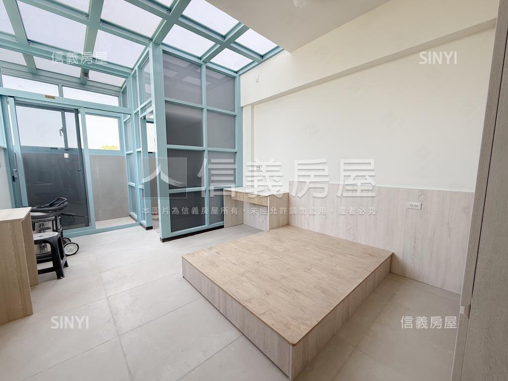 【全新】近中科６房美別墅房屋室內格局與周邊環境