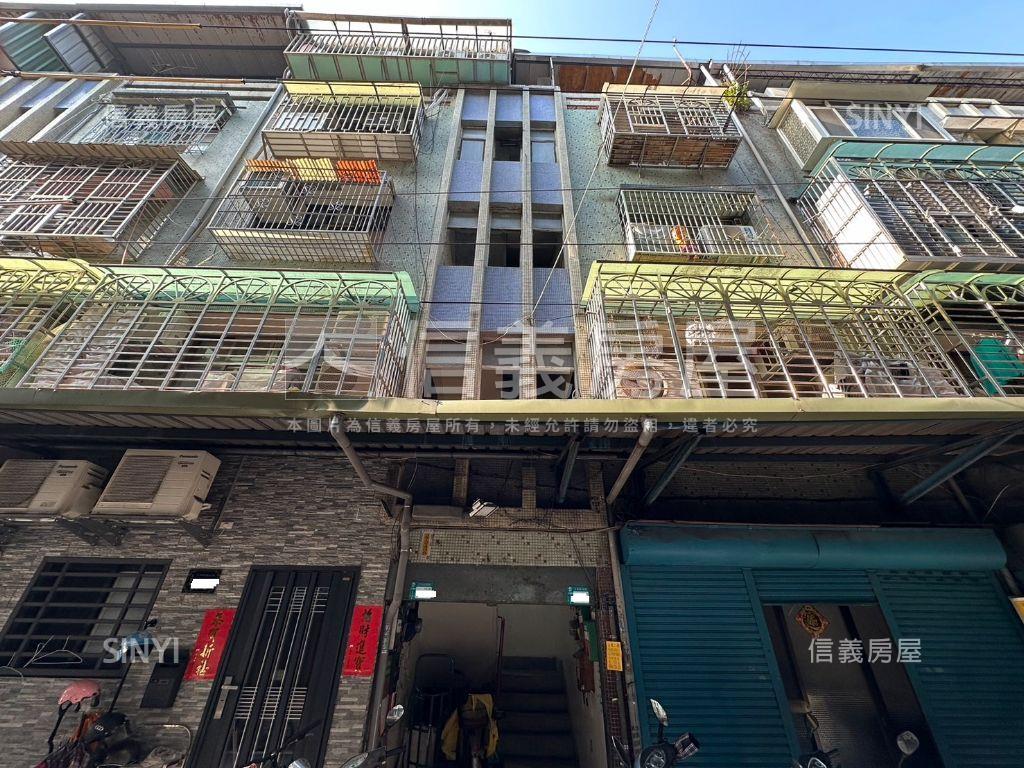 三和路四段溫馨頂加房屋室內格局與周邊環境