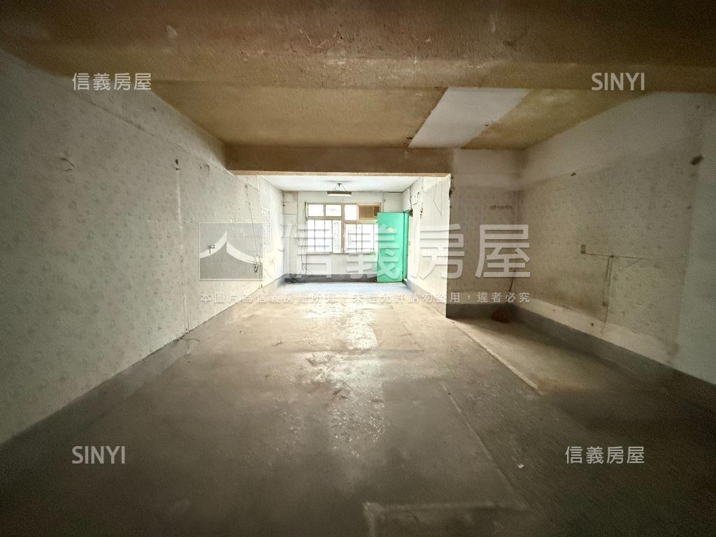 三和路四段溫馨頂加房屋室內格局與周邊環境