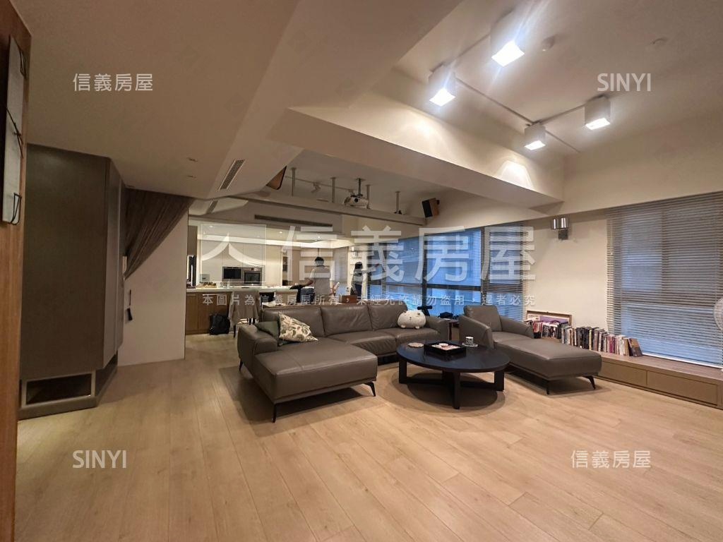 專委睿海大坪數雙平車房屋室內格局與周邊環境