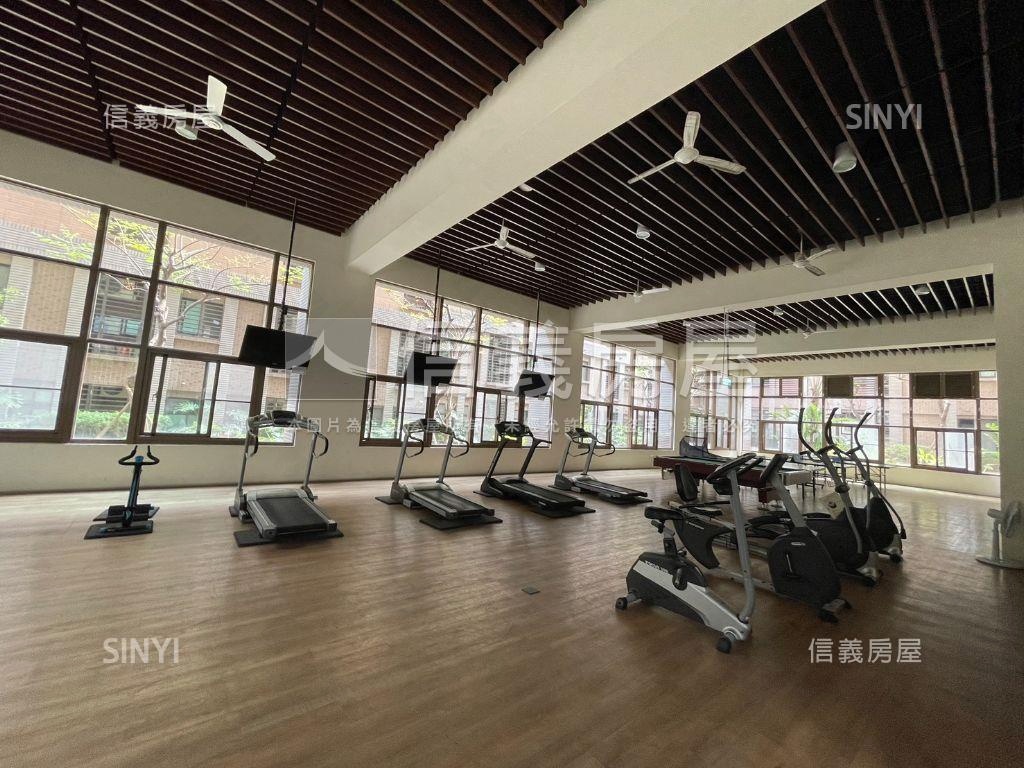 專委睿海大坪數雙平車房屋室內格局與周邊環境