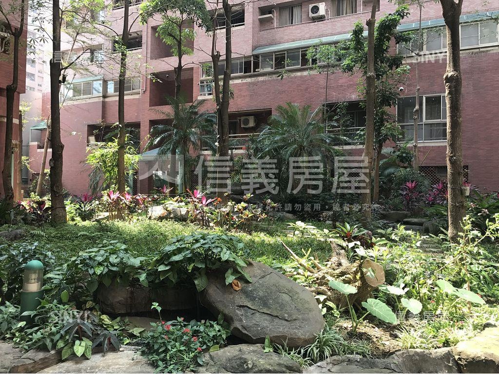 河堤劍橋三房平車房屋室內格局與周邊環境