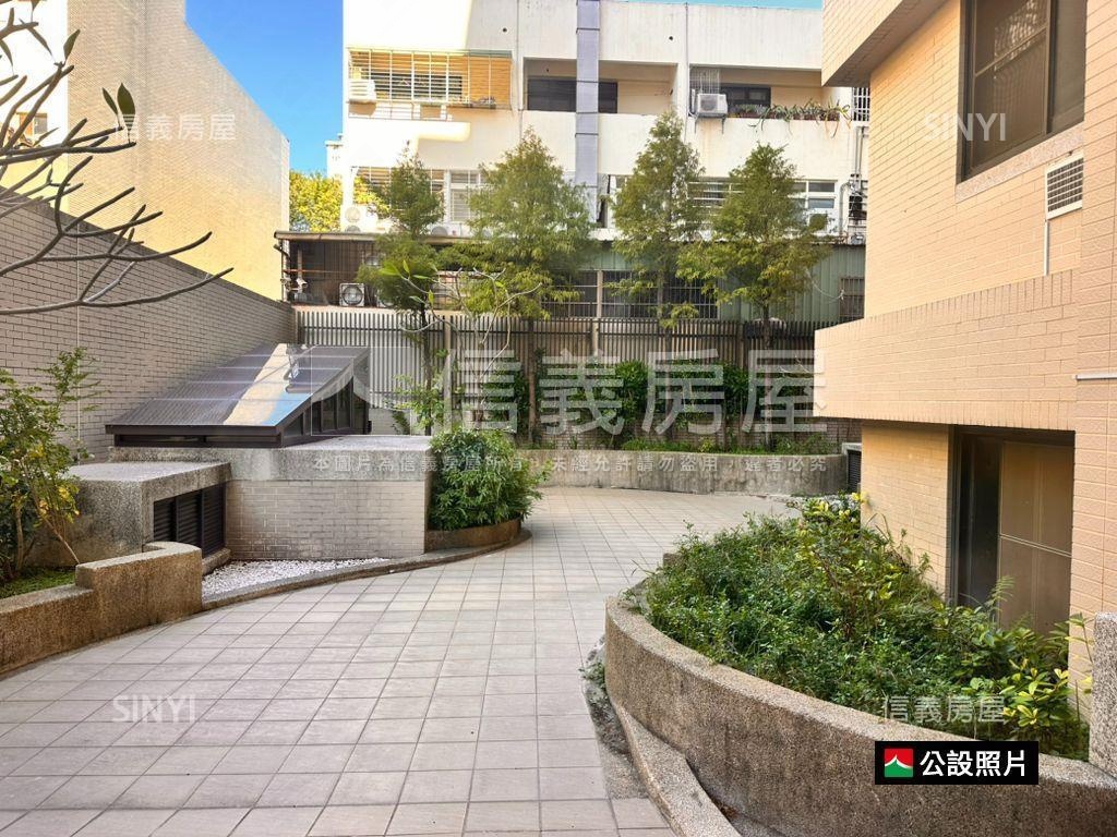 近榮總中科台積四房雙平車房屋室內格局與周邊環境