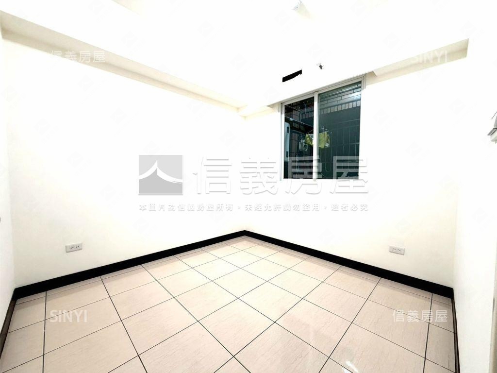 稀有蘆洲電梯兩房房屋室內格局與周邊環境