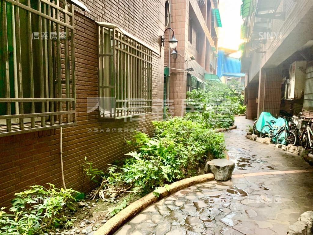 稀有蘆洲電梯兩房房屋室內格局與周邊環境