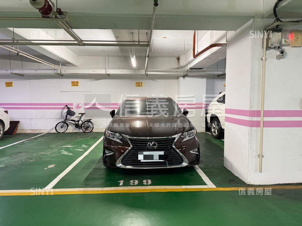 國艷高樓美景三房平車房屋室內格局與周邊環境