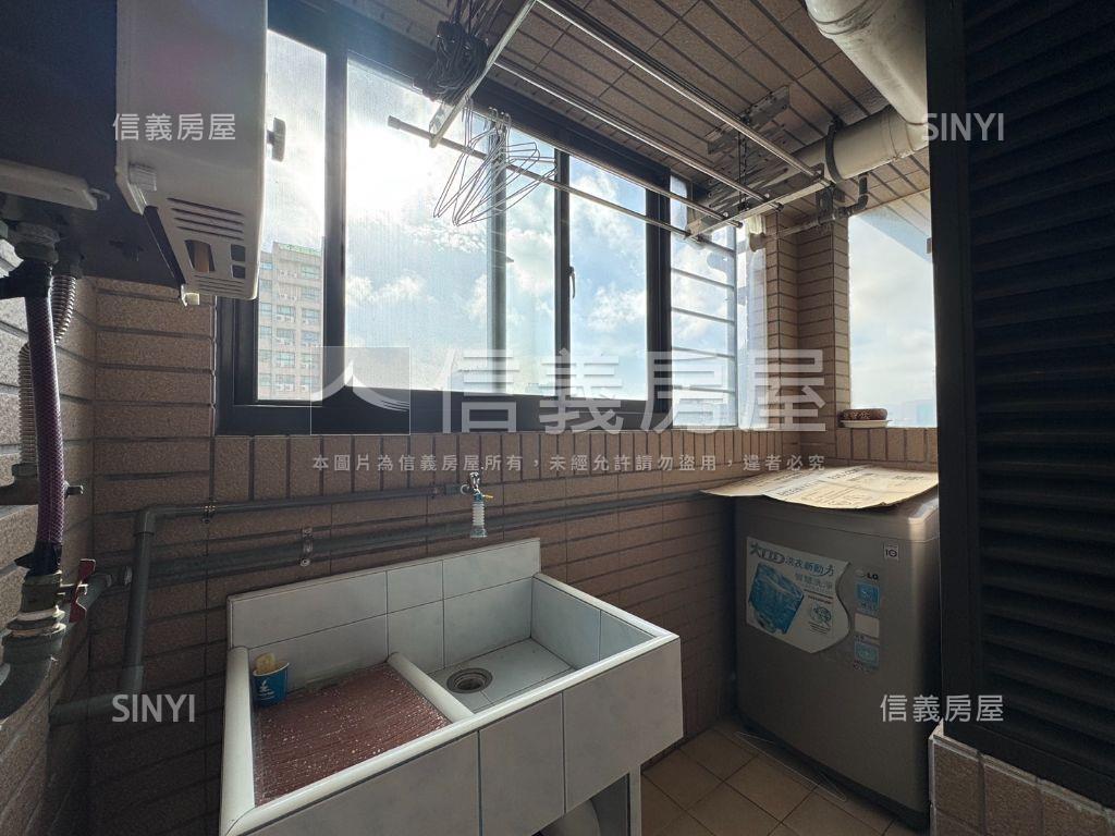 國艷高樓美景三房平車房屋室內格局與周邊環境