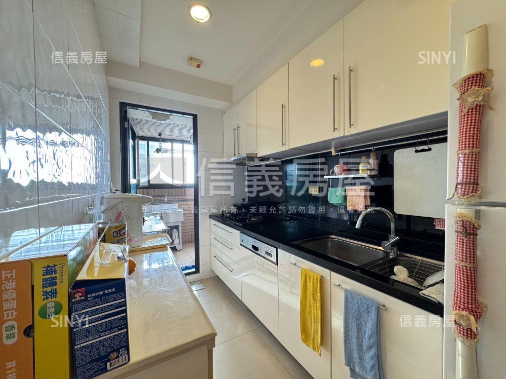 國艷高樓美景三房平車房屋室內格局與周邊環境