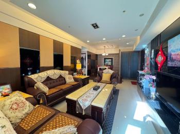 國艷高樓美海景三房平車