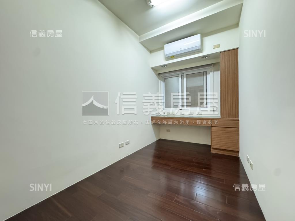 爵仕悅靜謐精裝四房房屋室內格局與周邊環境
