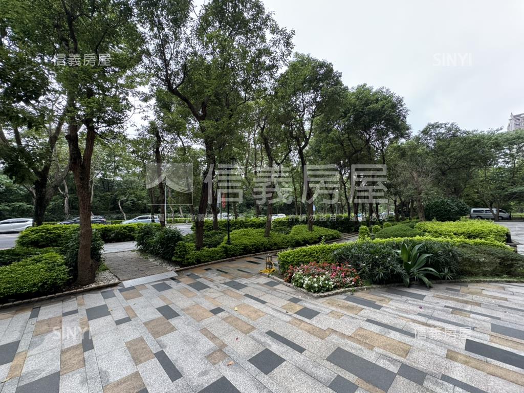 爵仕悅靜謐精裝四房房屋室內格局與周邊環境