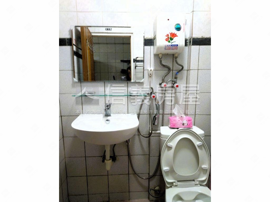 東區成大小築投資套房Ａ房屋室內格局與周邊環境