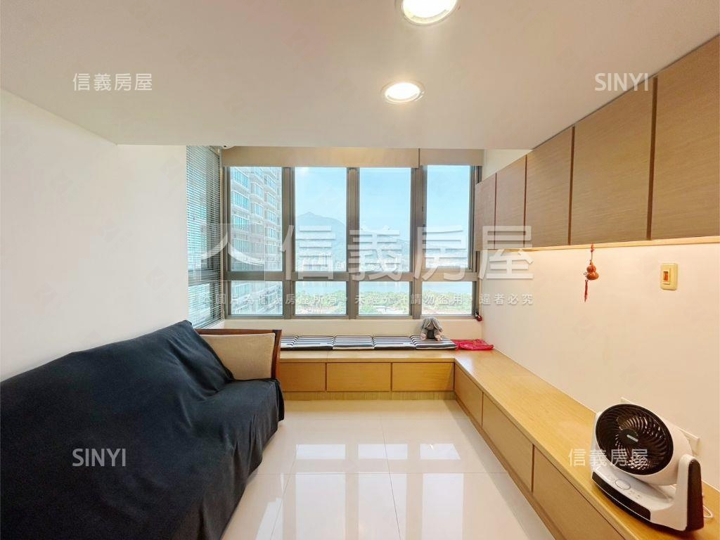 南加州Ｂ棟高樓正面河景房屋室內格局與周邊環境