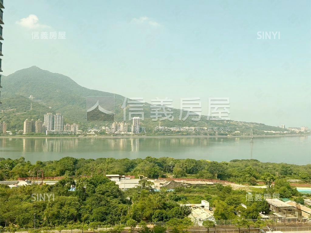 南加州Ｂ棟高樓正面河景房屋室內格局與周邊環境