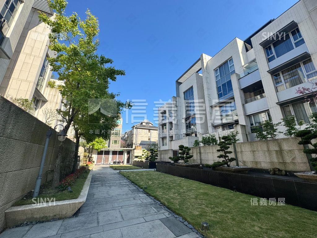 領秀家庭劇院精神時光屋房屋室內格局與周邊環境