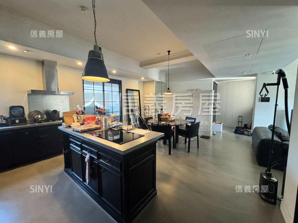 領秀家庭劇院精神時光屋房屋室內格局與周邊環境