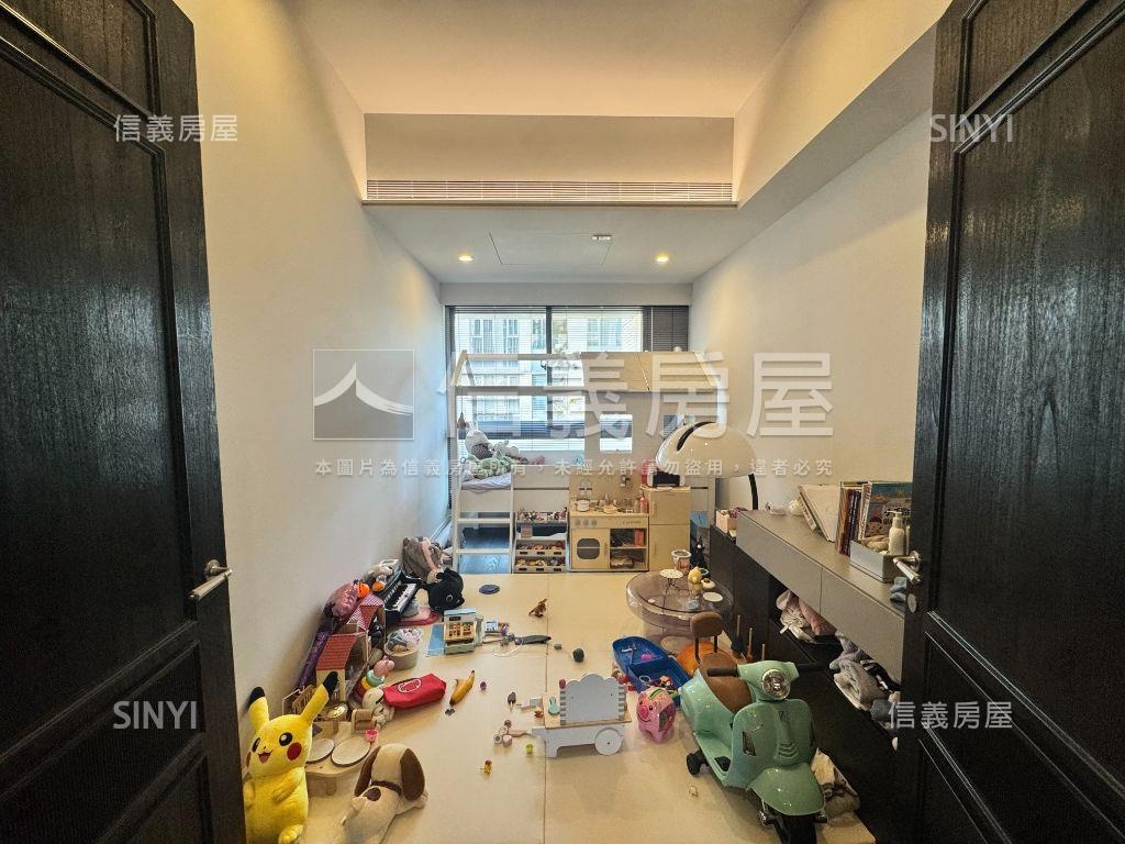 領秀家庭劇院精神時光屋房屋室內格局與周邊環境