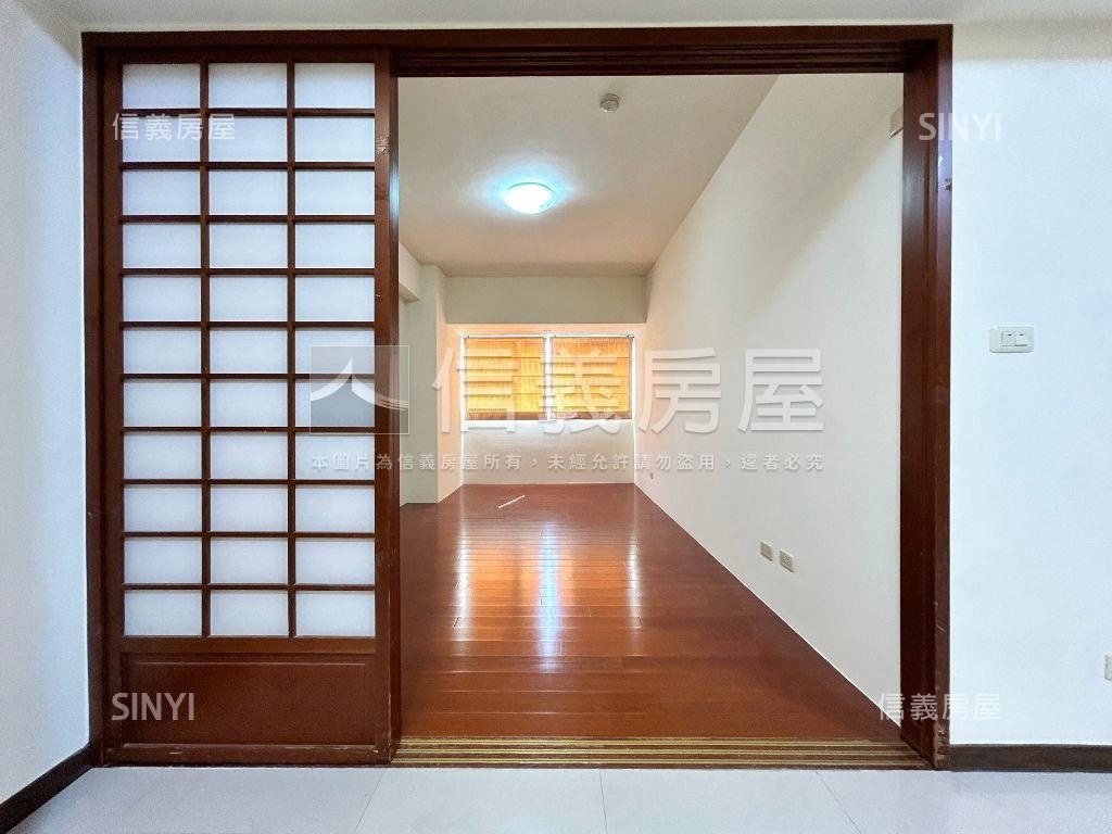 東興寧境美四房房屋室內格局與周邊環境