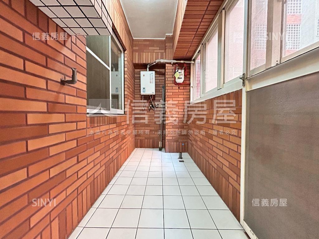 東興寧境美四房房屋室內格局與周邊環境