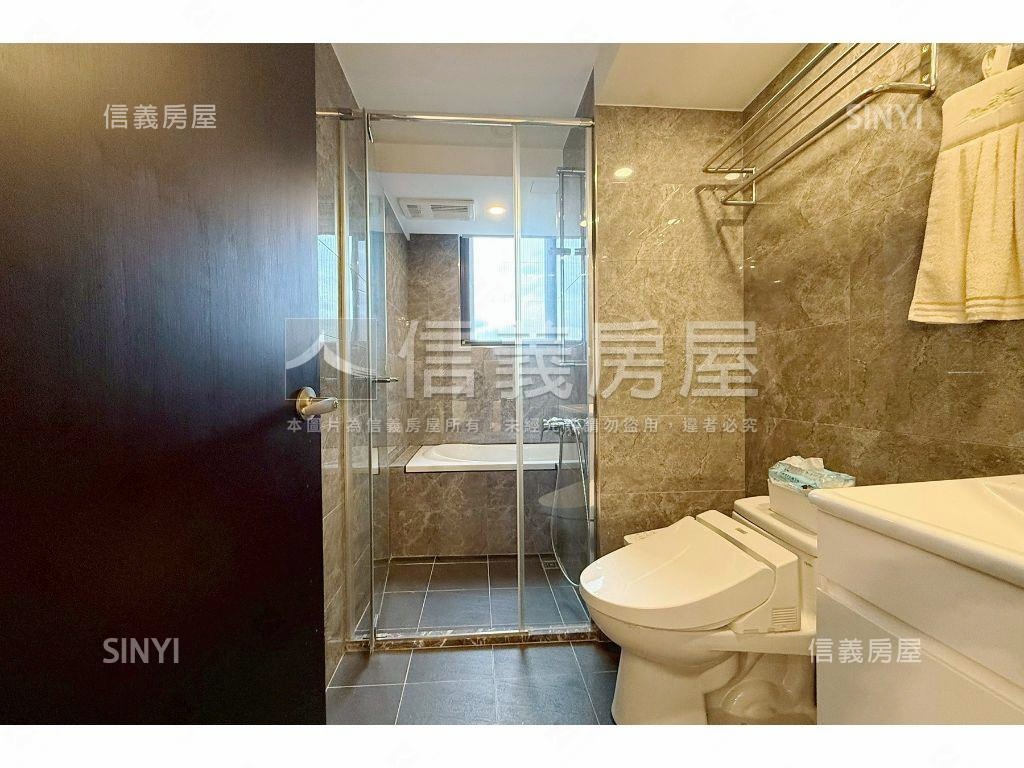 天墅Ａ棟高樓景觀美裝潢房屋室內格局與周邊環境