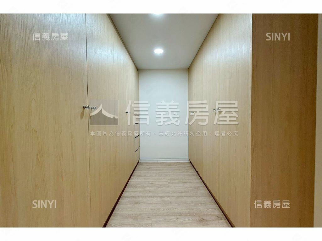 天墅Ａ棟高樓景觀美裝潢房屋室內格局與周邊環境