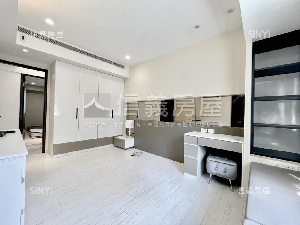 大庭Ｃ型高檔裝潢３房車位房屋室內格局與周邊環境