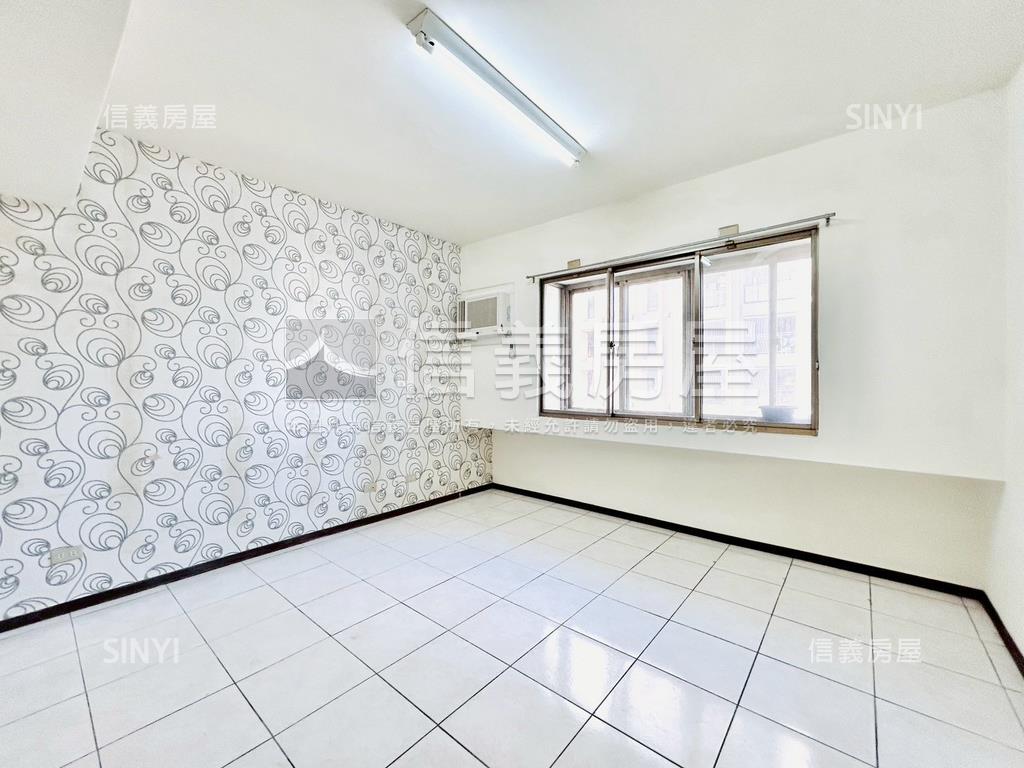 近精密園區松天下三房車位房屋室內格局與周邊環境