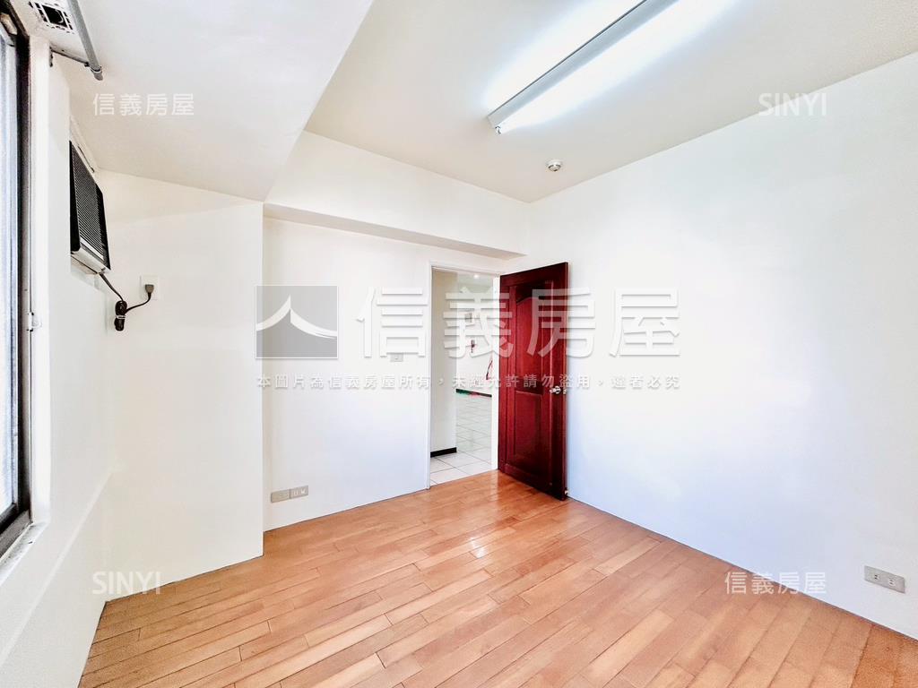 近精密園區松天下三房車位房屋室內格局與周邊環境