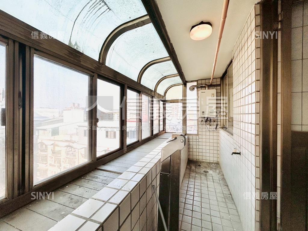 近精密園區松天下三房車位房屋室內格局與周邊環境