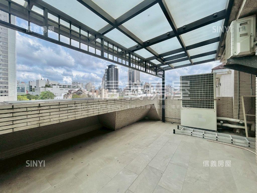 七期大面寬臨路別墅房屋室內格局與周邊環境