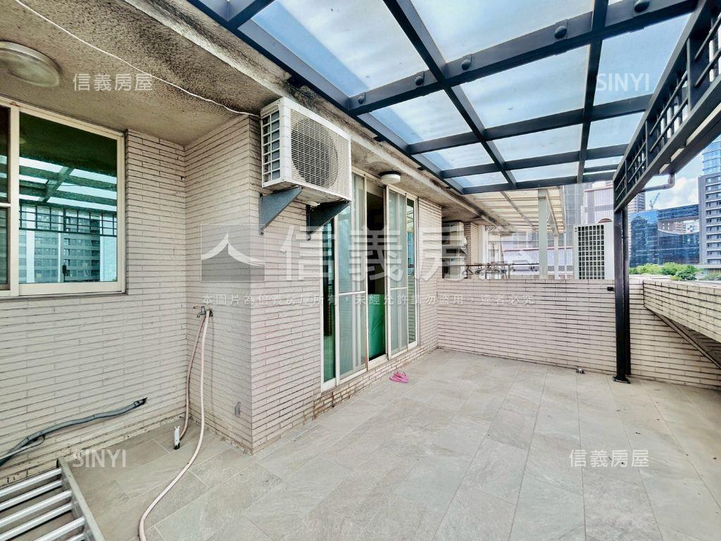 七期大面寬臨路別墅房屋室內格局與周邊環境
